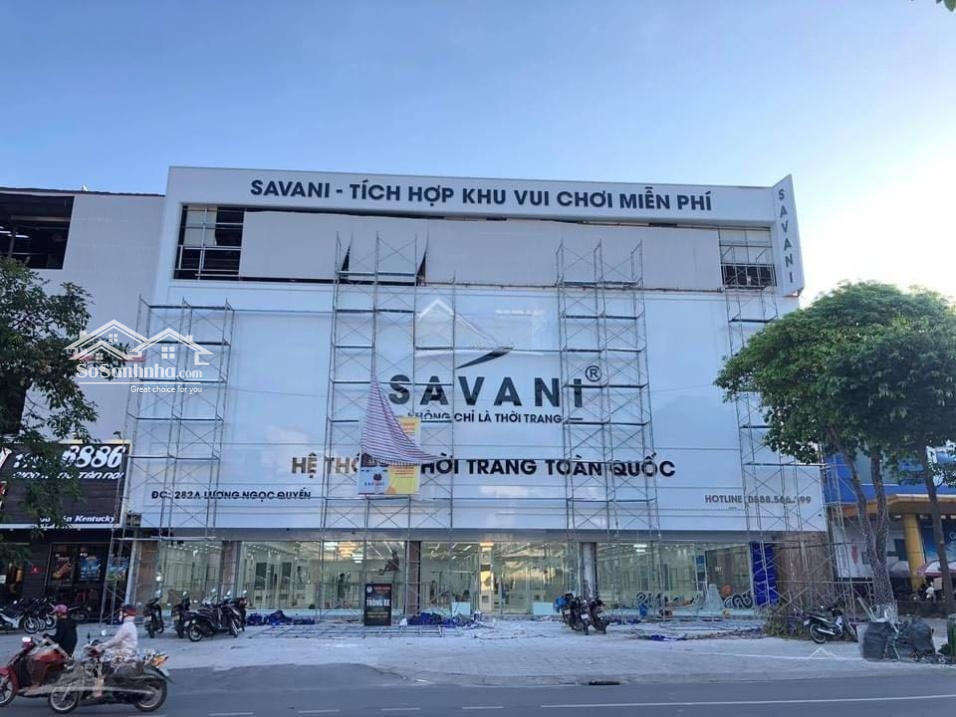Cho Thuê Nhà Mặt Phố Tại Phạm Văn Đồng, 200 Triệu, Diện Tích: 700 M2,Mt: 12M,Phù Hợp Kinh Doanh Mọi Mô Hình