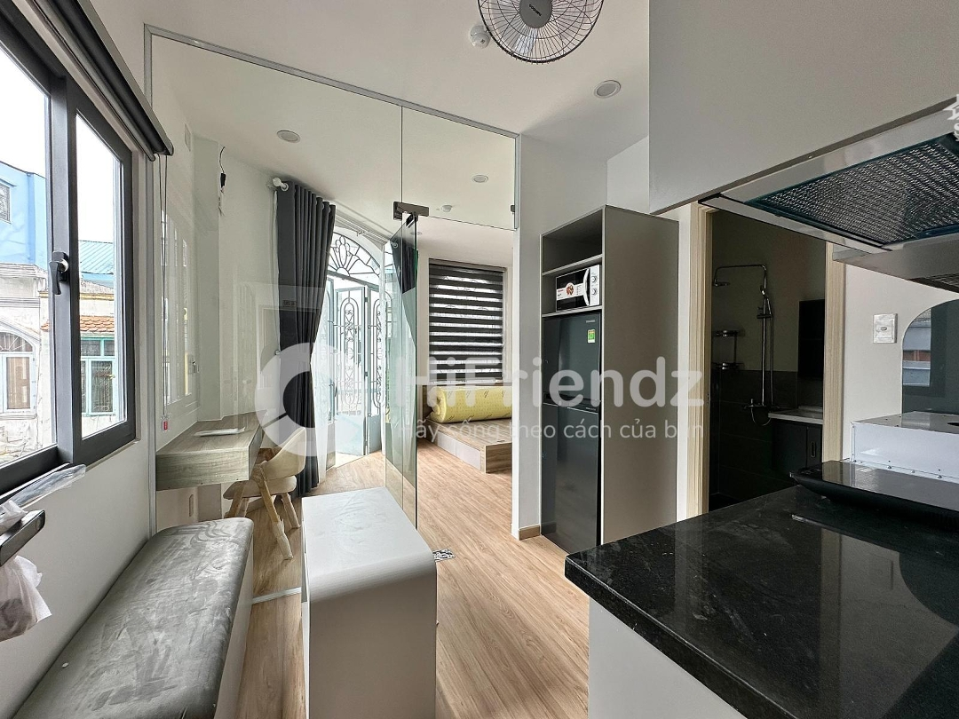 New 100% Căn Hộ 1 Phòng Ngủtách Bếp Ban Công 40M2|Gần Bờ Kè Trường Sa Q3_Nội Thất Mới Có Máy Giặt Riêng