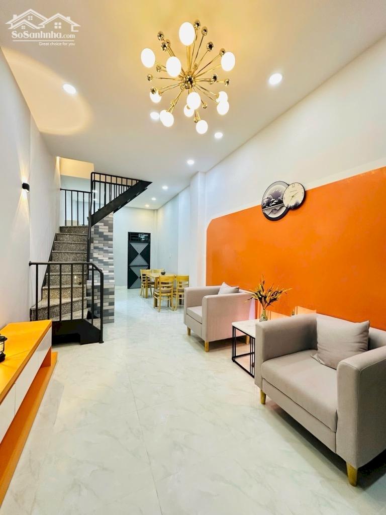Bán gấp Nhà mới ở ngay, gần Tân Sơn Nhì, Tân Phú, 2Tầng, 2PN, full nội thất, nhỉnh 3 tỷ