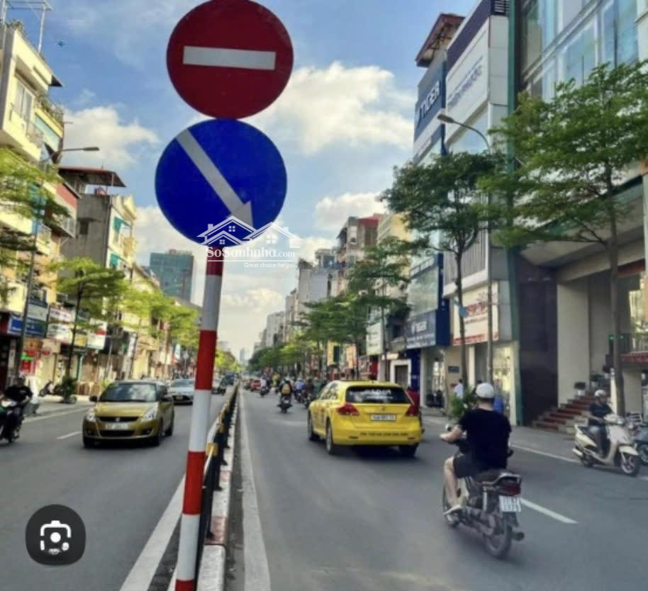 Bán Nhà Mặt Phố Quận Đống Đa, Diện Tích 100M2, 2 Tầng Giá Bán 25 Tỷ