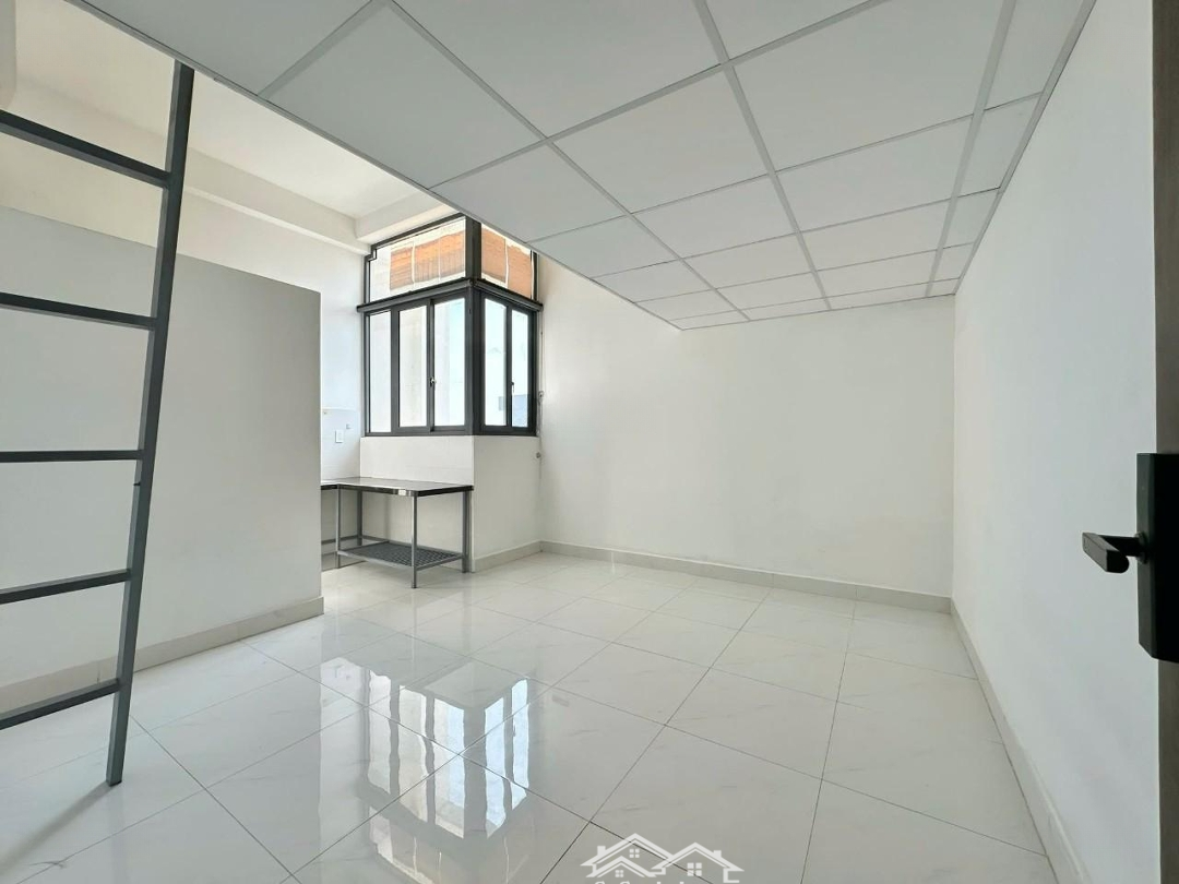 Cho Thuê Căn Hộ Dịch Vụ Gần Hoàng Diệu 2 , Phạm Văn Động, Linh Tây, Thành Phố Thủ Đức