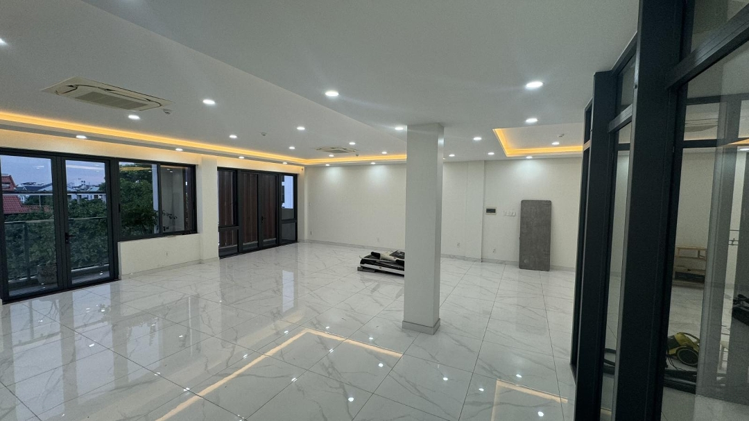 Đẩy Nhanh 32 Triệu Xuống 20 Triệu/Tháng Mặt Bằng Tthc Dĩ An 202M2/Sàn Góc Đường Số 9, Liền Kề 2 Ngân Hàng