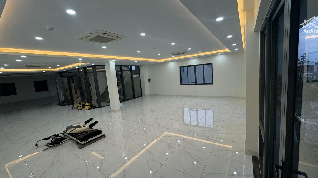 Đẩy Nhanh 32 Triệu Xuống 20 Triệu/Tháng Mặt Bằng Tthc Dĩ An 202M2/Sàn Góc Đường Số 9, Liền Kề 2 Ngân Hàng