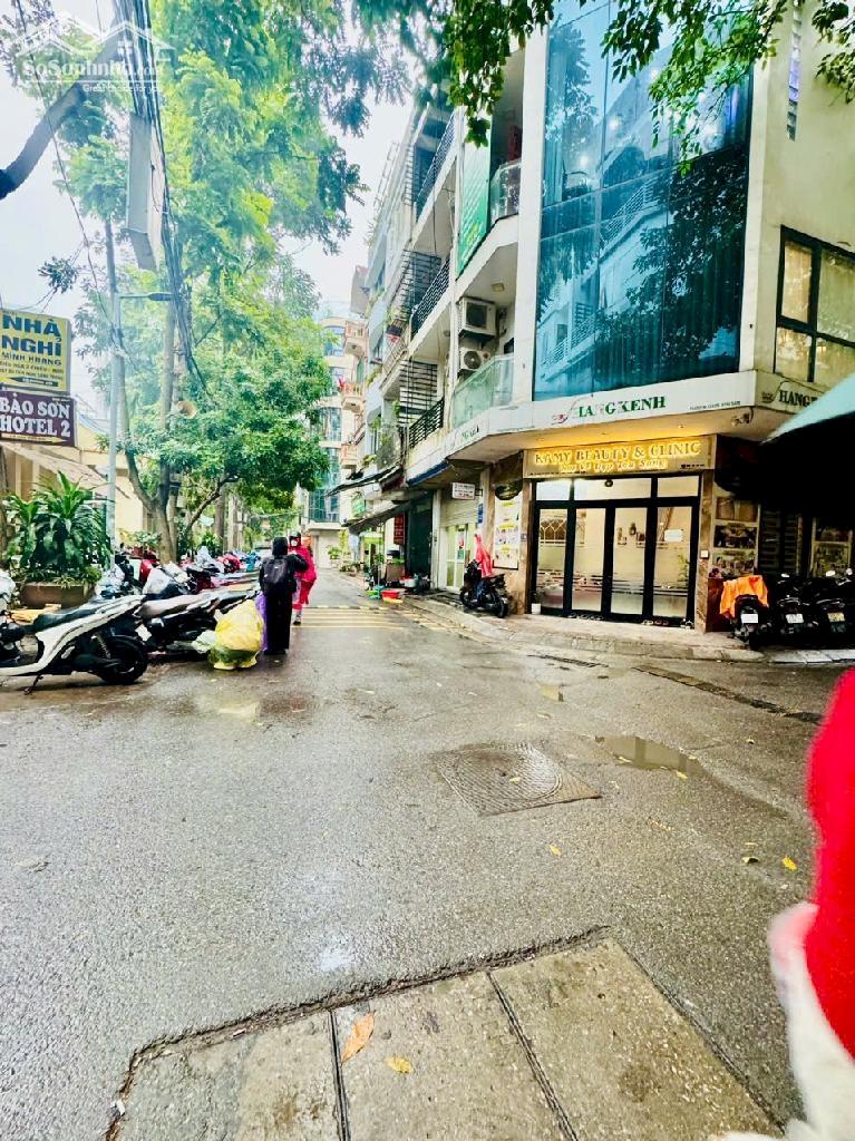 Bán TÒA NHÀ 7 tầng thang máy , lô góc phố Ngụy Như Kon Tum - giá thương lượng