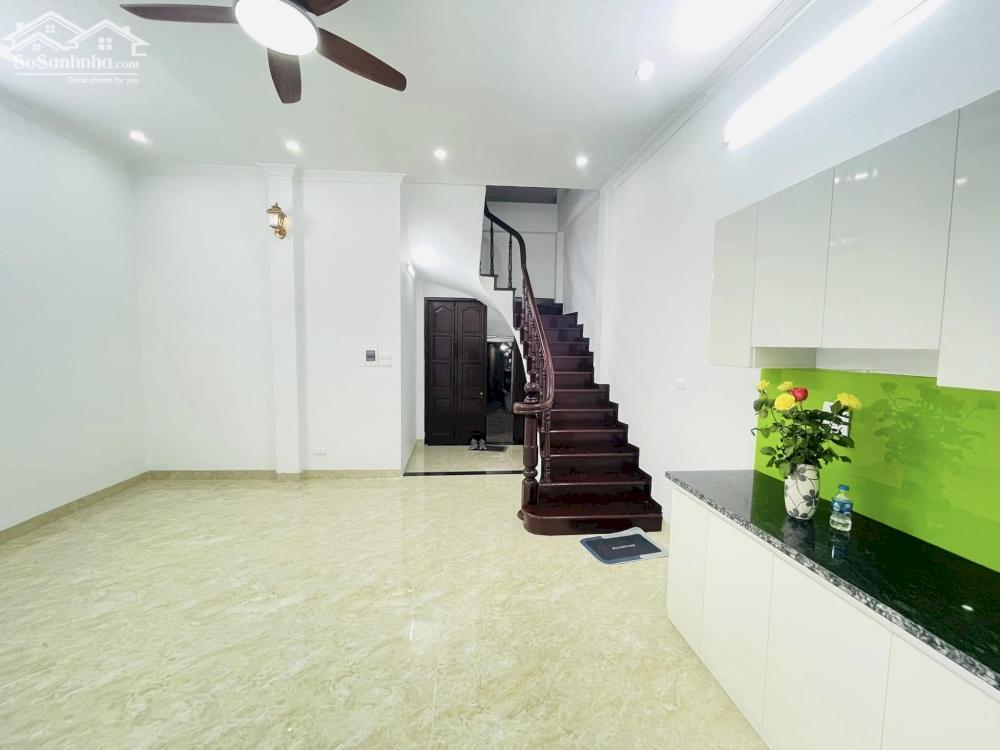 Bán nhà đẹp phố cổ Hàng Bồ 38m 4 tầng về ở luôn 20m ra mặt phố giá nhỉnh 8 tỷ