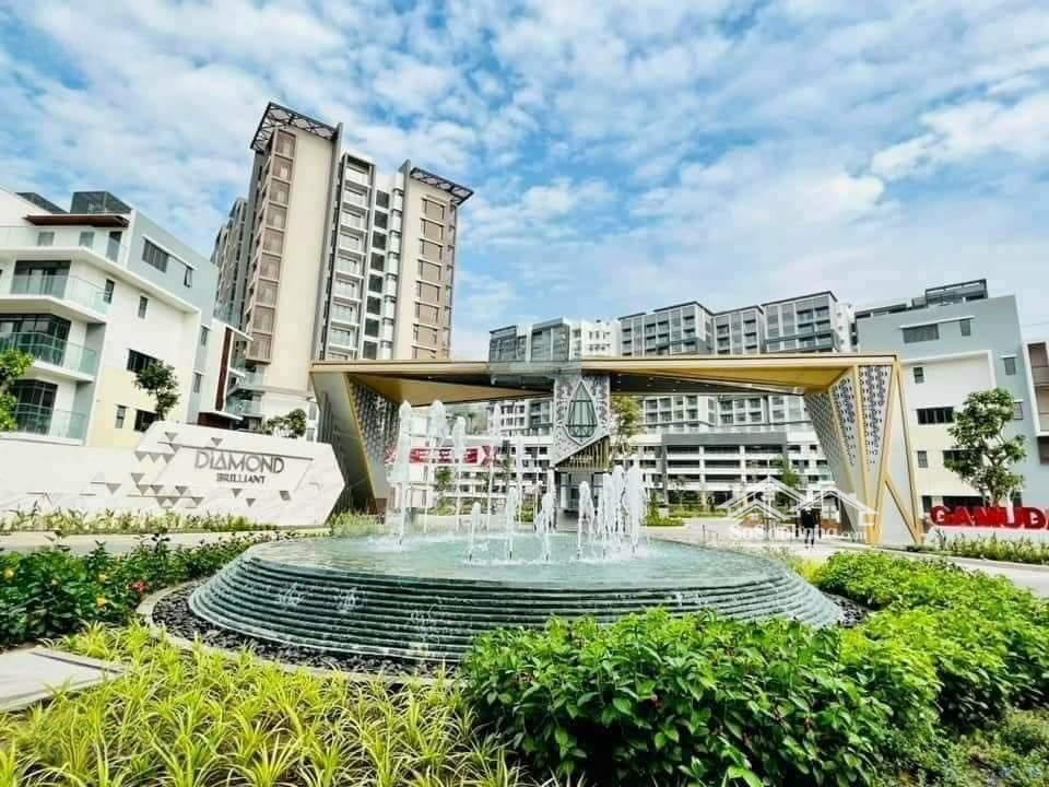 Siêu Phẩm Căn Hộ Đầy Đủ Nội Thất Cao Cấp Layout Rộng Rãi Khu Brilliant Cao Cấp Giá Chỉ 24 Triệu Tháng