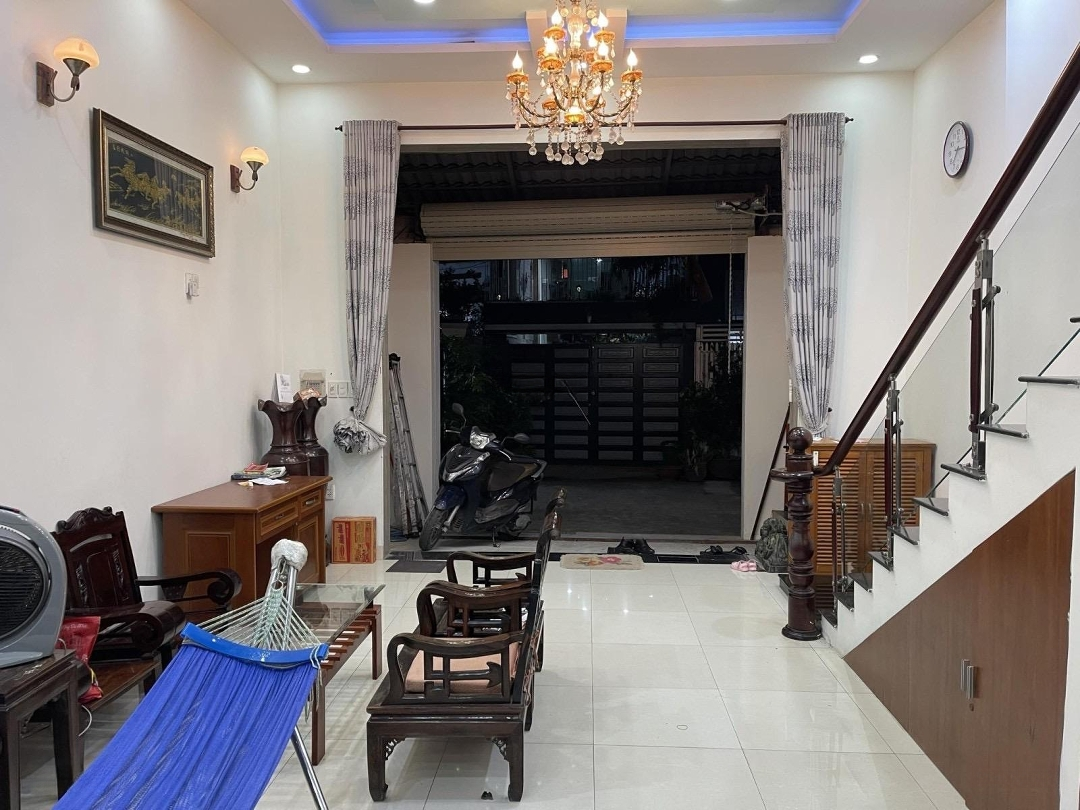 Nhà Đẹp 3 Tấm - 105Mv Ngang 5M Bề Thế , Nở Hậu 8M - Hẻm Xe Tải 6M Thông - Linh Đông. Nhỉnh 60 Triệu/M2