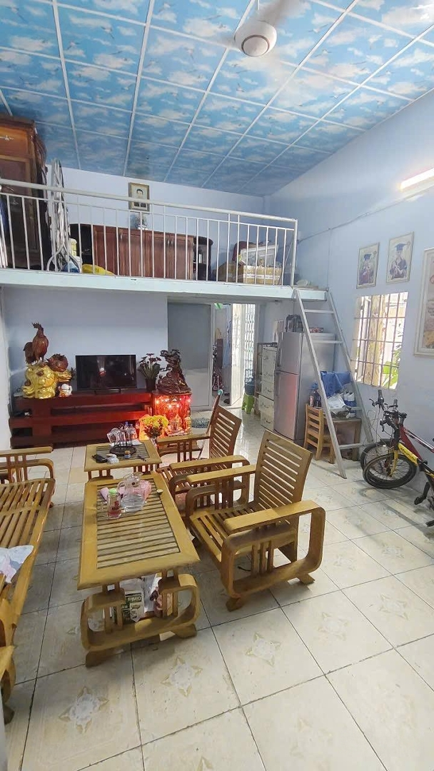 Cho Thuê Nhà Mặt Tiền Kinh Doanh 141 Đường 339 Phường Phước Long B, Tp. Thủ Đức