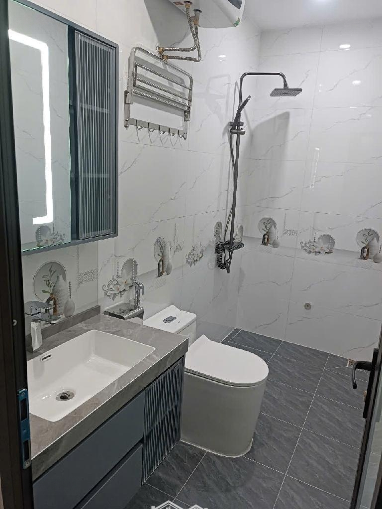 Bán Nhà Tây Mỗ - Nhà 5 Tầng Xây Mới - Ô Tô Đỗ Cửa - Giá Bán 5 Tỷ - Liên Hệ: 0975 829 946