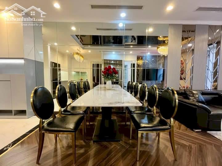 Bán Căn Chung Cư Cao Cấp Times City 75m,  giá 8.05 tỷ.