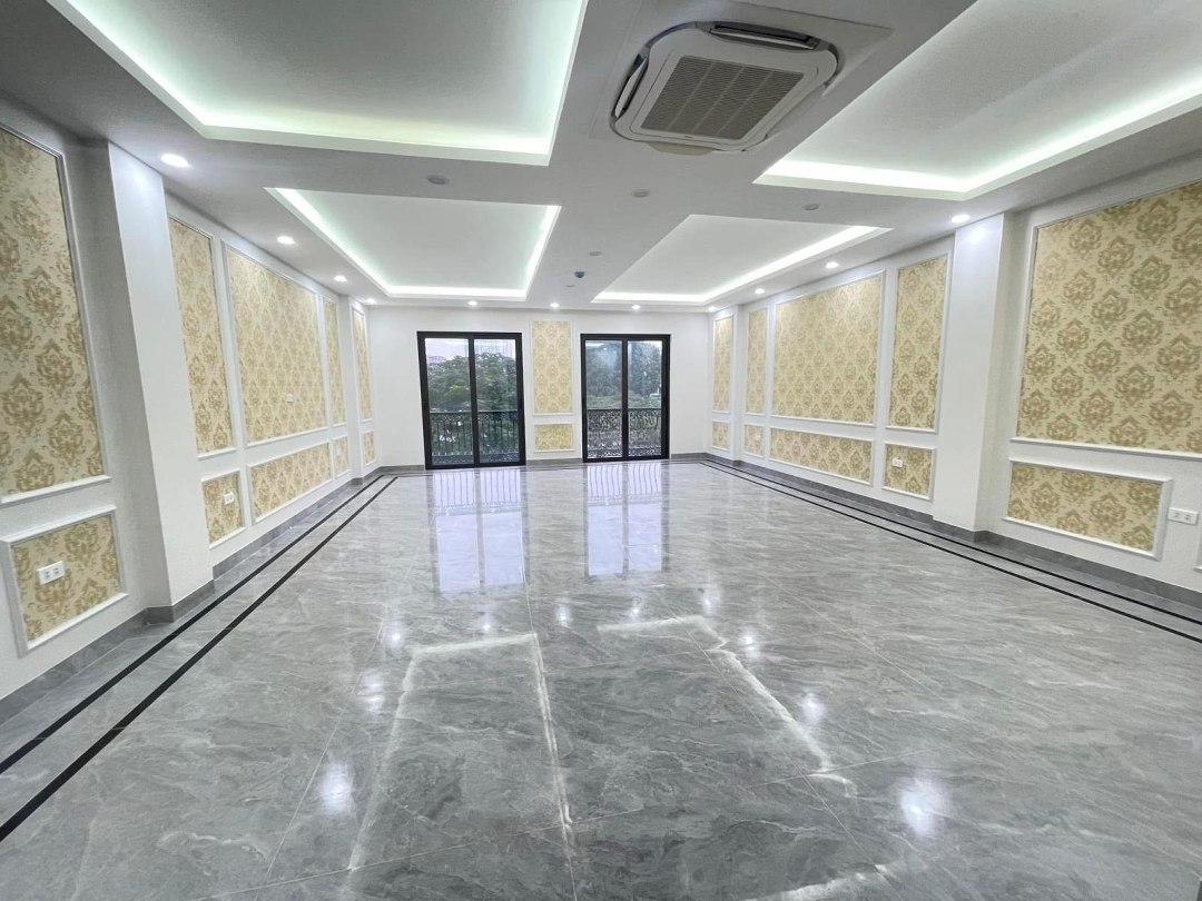 Bán Nhà Mặt Phố Nguyễn Khang Cầu Giấy Kinh Doanh Đỉnh,Diện Tích65M 8Tmặt Tiền6M Giá Bán 33.8Tỷ.