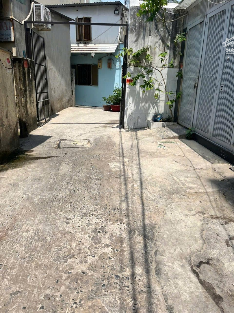 Bán Căn Hộ Dịch Vụ, 24 Phòng Thu Nhập 100 Triệu/Tháng Nguyễn Văn Lượng, Phường 16, 13 Tỷ, 100M2
