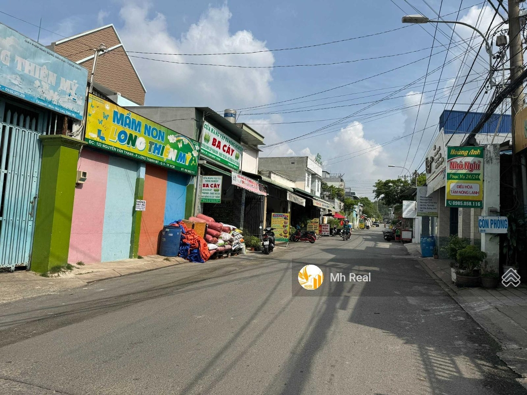 Giảm Sốc! Ngộp Bank Giảm Giá Bán 1 Tỷ. Có 1 Không 2. Đánh Nhanh Thắng Lớn. Đ Nguyễn Xiển