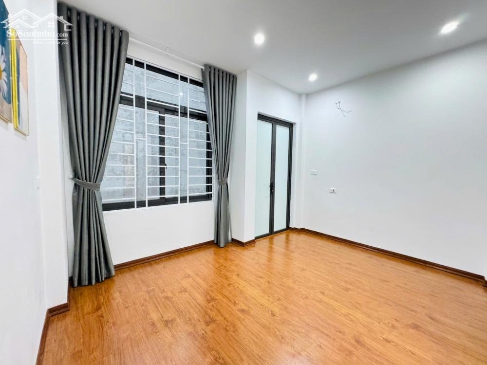 Hai ngoặt, Mới tinh, Ngõ ba gác, Phạm Ngọc Thạch-0989311985
