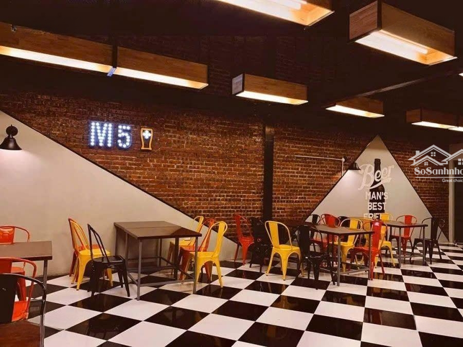 Cho Thuê Nhà Mặt Phố Nguyên Hồng, Giá Thuê 43 Triệu, Tổng Diện Tích 250M2, Mặt Tiền 5M