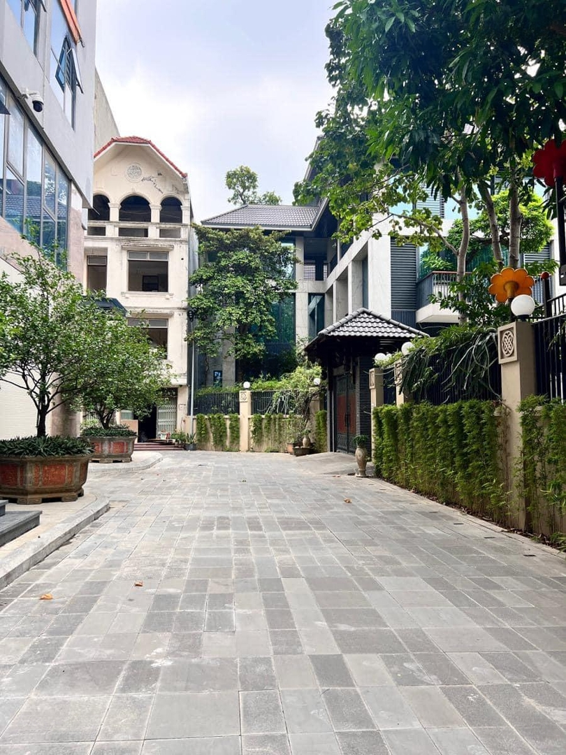 Siêu Phẩm Liền Kề Láng Hạ - 70M2 X 5 Tầng - Ô Tô Tránh Dừng Đỗ Ngày Đêm- Bảo Vệ 24/7