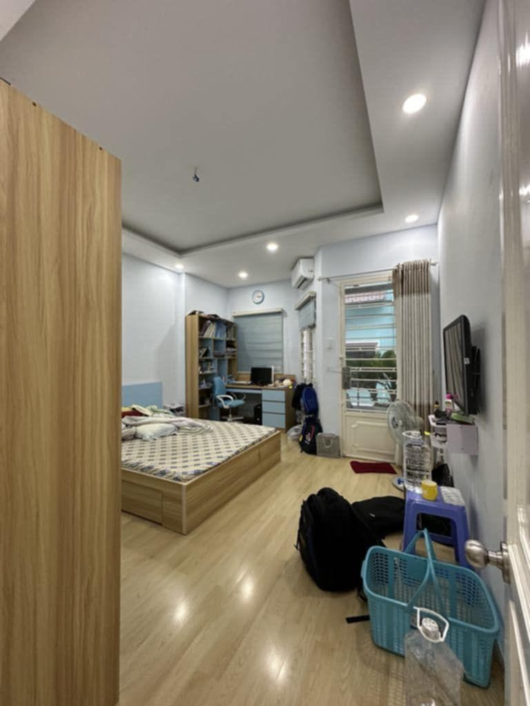 Bán Nhà Mới Đẹp Ở Ngay P3,Tân Bình,Xe Hơi Vô Nhà, Diện Tích: 48M,5Tầng,(4,3X11M),Btct,Chỉ 9Tỷ