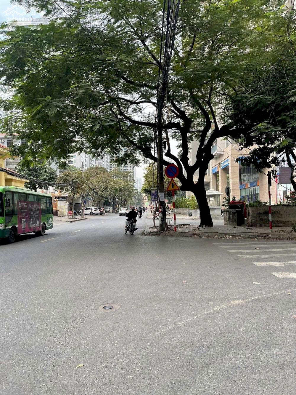 BÁN NHÀ THANH XUÂN, MẶT PHỐ NGUYỄN TUÂN,  Ô TÔ TRÁNH - VỈA HÈ - DT 46/50M2,MẶT TIỀN 4,1M,