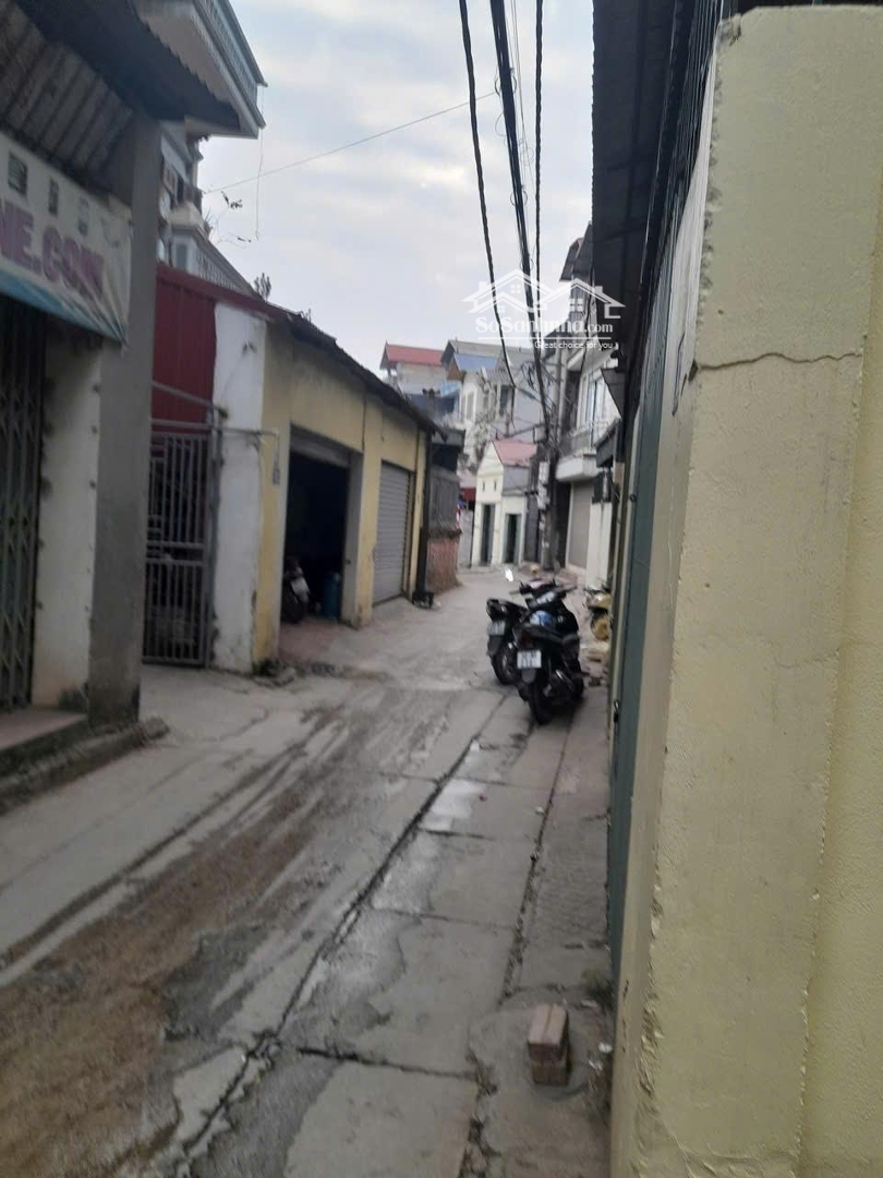 Hàng Nóng Lô Góc Ô Tô Qua, Ô Tô Vào , Kinh Doanh Tuyệt Vời.