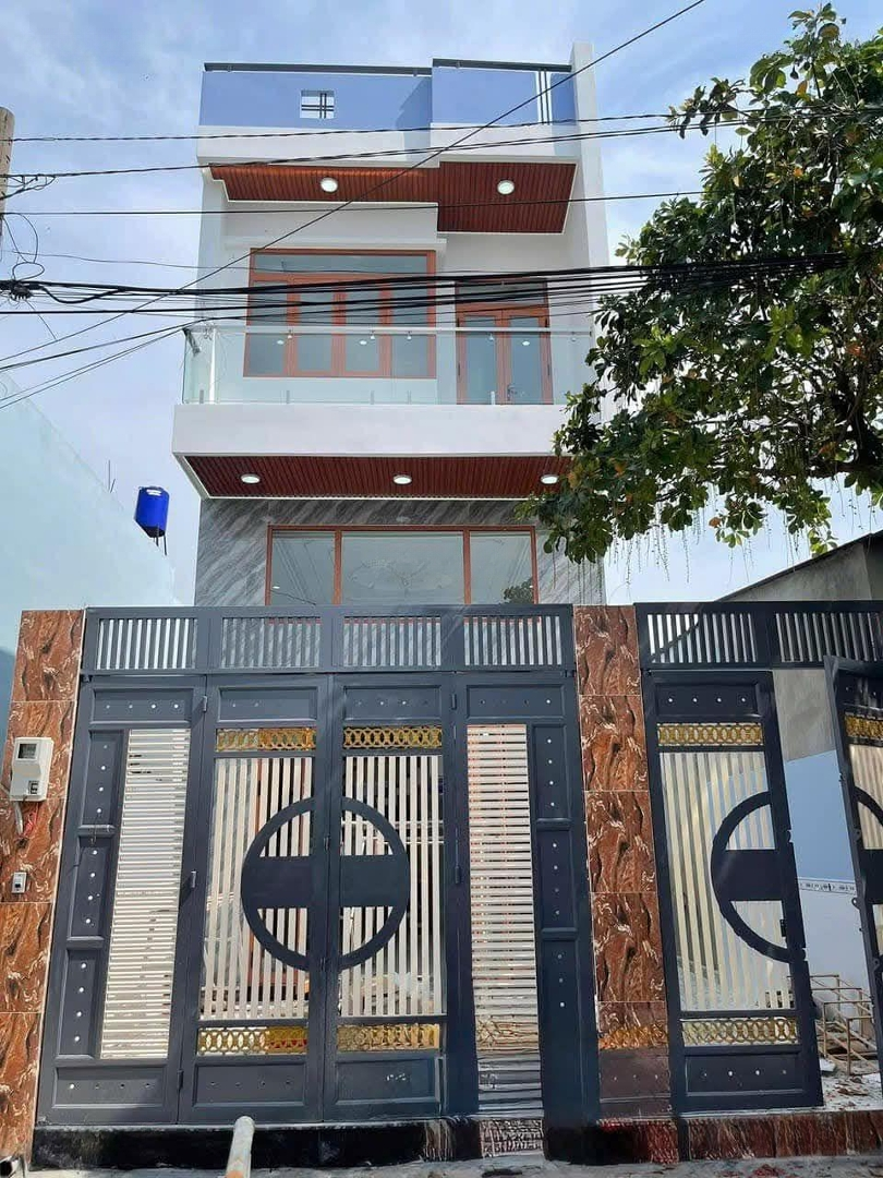 Nhà Trệt + Lửng + 1 Lầu 6X22M, Đường Tô Ký Vào 150M, Gần Ngã 3 Bầu Xã Thới Tam Thôn