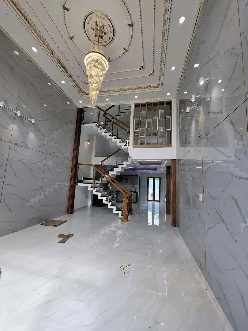 Nhà Trệt + Lửng + 1 Lầu 6X22M, Đường Tô Ký Vào 150M, Gần Ngã 3 Bầu Xã Thới Tam Thôn