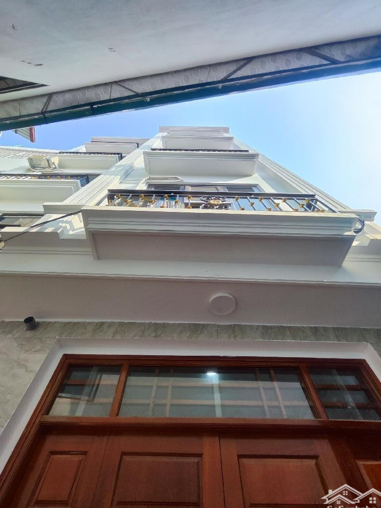 Bán Nhà Đẹp Di Trạch - Lô Góc Mới Tinh , 5 Tầng, Full Nội Thất. Giá Bán 4,18 Tỷ