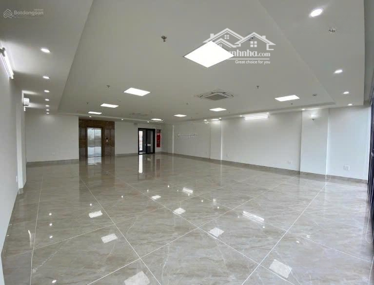 Cho Thuê Tòa Nhà Mặt Phố Phường Dịch Vọng Cầu Giấy Hà Nội Diện Tích: 180M2 X 8 Tầng ;Mặt Tiền: 10M