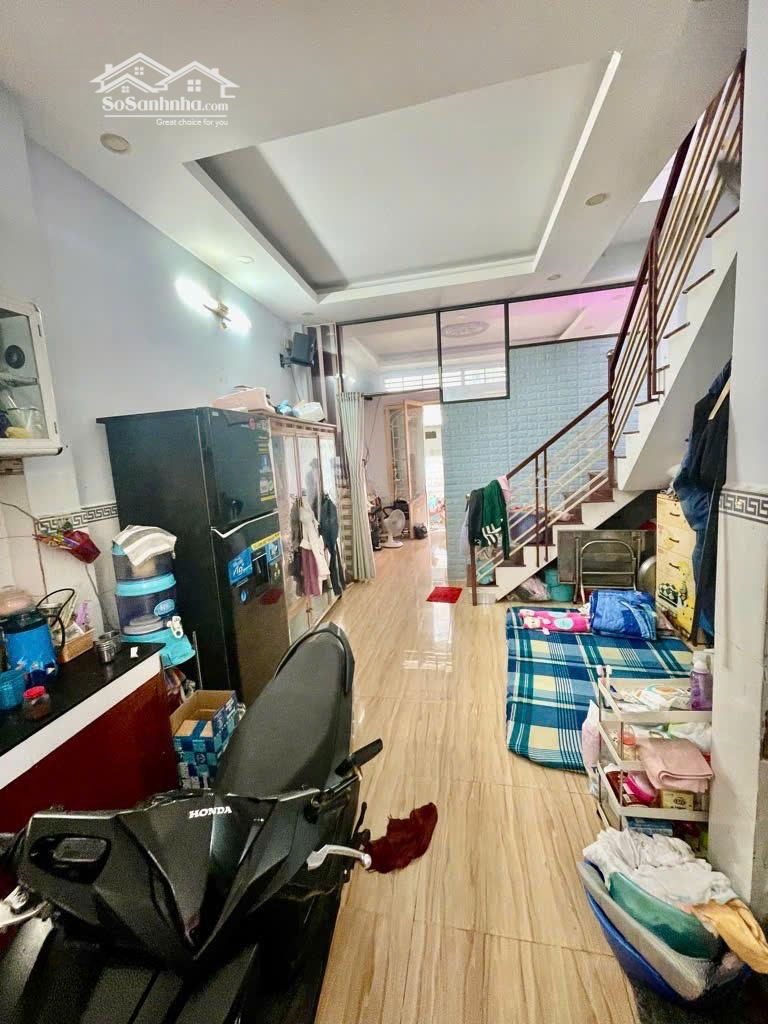 Trung Tâm Q8, An Ninh, Nhà Âu Dương Lân Vuông Vứcdiện Tích40M2X2T Chỉ 3,49 Tỷ