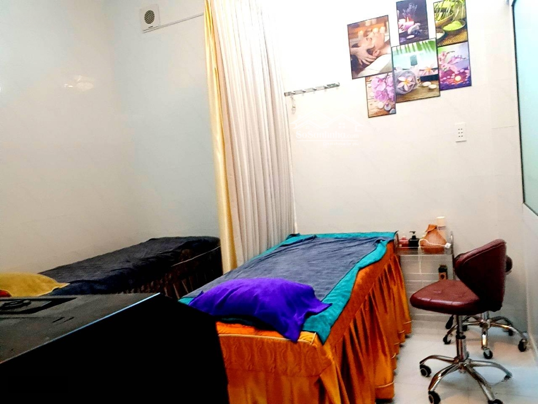 Bán Nhà Giá Rẻ Trong Khu Vực, Trung Tâm Q.pn, Khu Vip Chợ Bà Chiểu - 4 Tầng, 5 Phòng Ngủ Chỉ 5,5 Tỷ