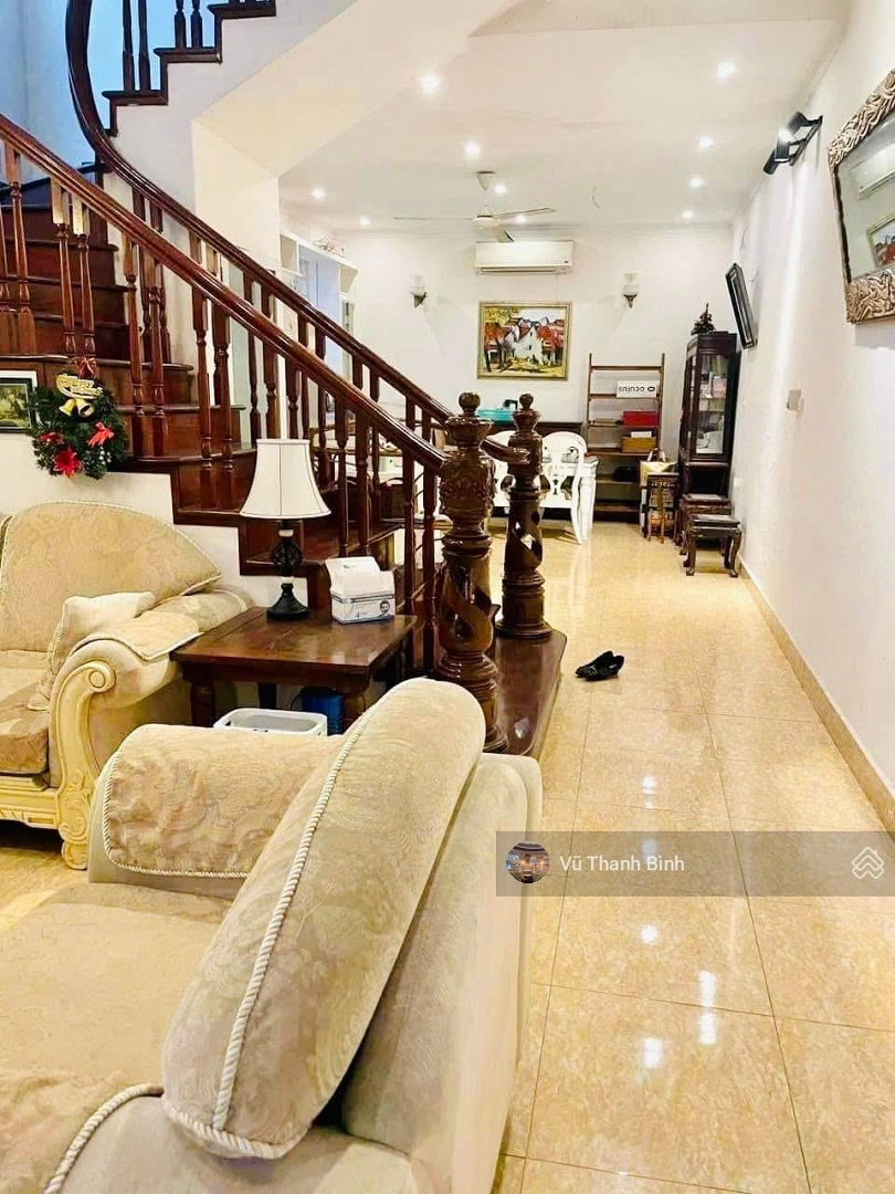 Bán Nhà Riêng View Đẹp Tại Tô Ngọc Vân, Quảng An, Tây Hồ, Hà Nội, Nhỉnh 18 Tỷ, 68M2, Oto Tránh