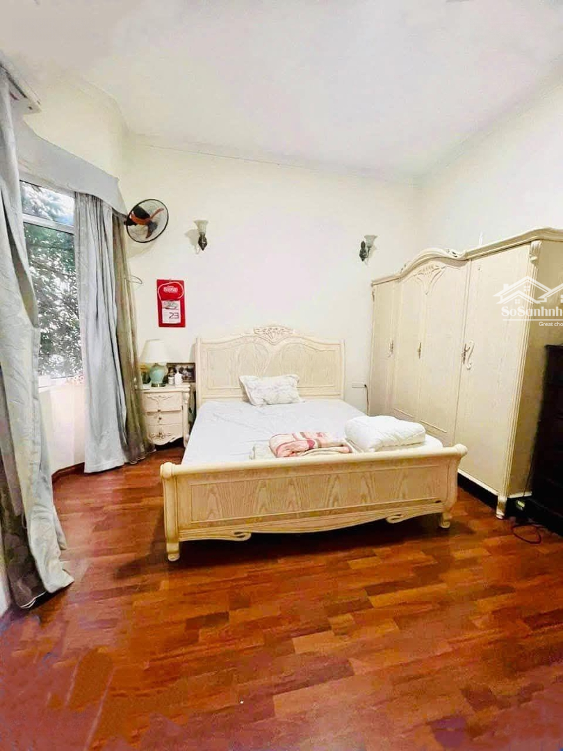 Cần Bán Gấp, Giảm Sâu 5 Tỷ, Giá Bán 19 Tỷ ,Tô Ngọc Vân,Tây Hồ 65M, 3 Tầng, - Lô Góc, Ô Tô Tránh .