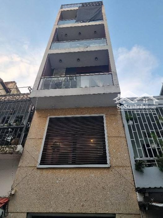 Nhà Đẹp Quận 3 Vị Trí Trưng Tâm - Hẻm Xe Hơi - Kinh Doanh Đa Ngành Thu Nhập 7 Triệu/Tháng!