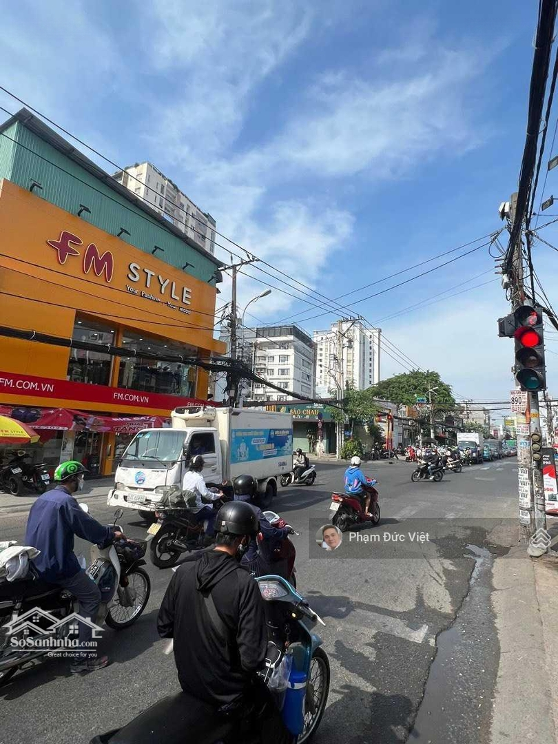 Bán Khuôn Đất Siêu Hiếm Ung Văn Khiêm, P25, Quận Bình Thạnh 2Mặt Tiền10 X 55M, 536M2 134 Tỷ Chốt 128 Tỷ