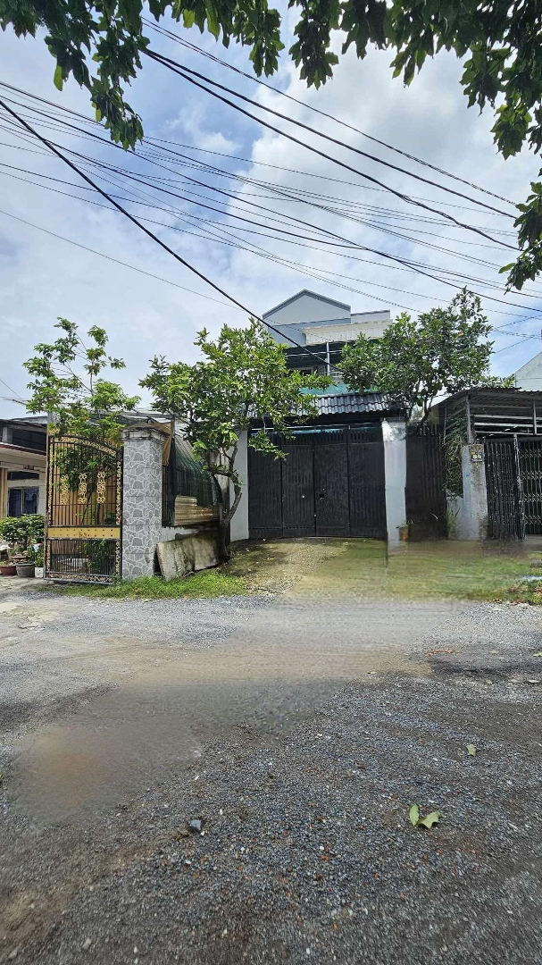 Chủ Ngộp Bank Bán Gấp Giảm 800 Triệuiệu - Nhà Đẹp Dọn Vào Ở Ngay Đón Tết -Hẽm Xe Hơivào Tới Nhà Mới Đổ Nhựa