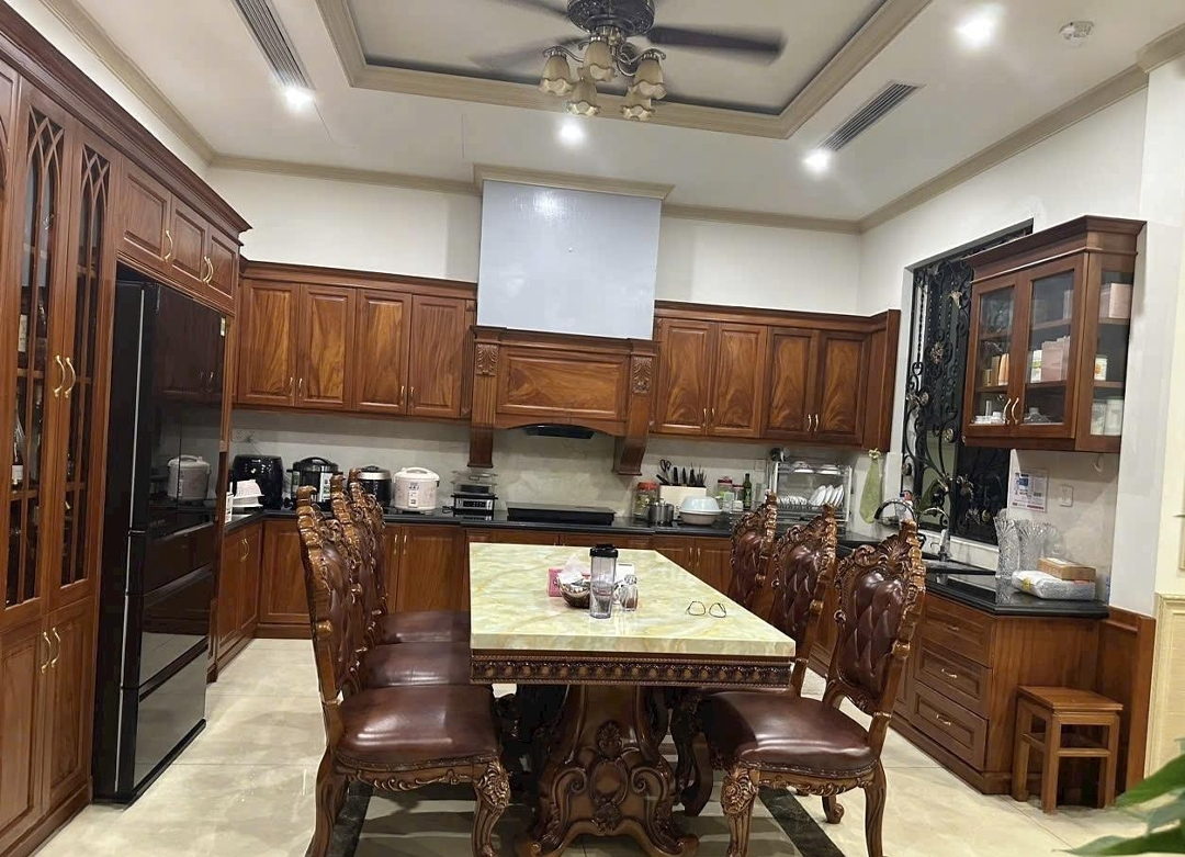 Bán Nhanh Biệt Thự Cao Cấp Bình Phú, Tam Phú, 142M2 -Hẽm Xe Hơichỉ 11.5 Tỷ