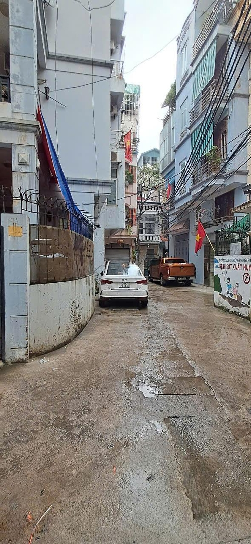 Bán Gấp Lô Đất Đường Xuân Đỉnh. Diện Tích: 80M2, Mặt Tiền: 4.5M. Giá Bán 14Tỷ