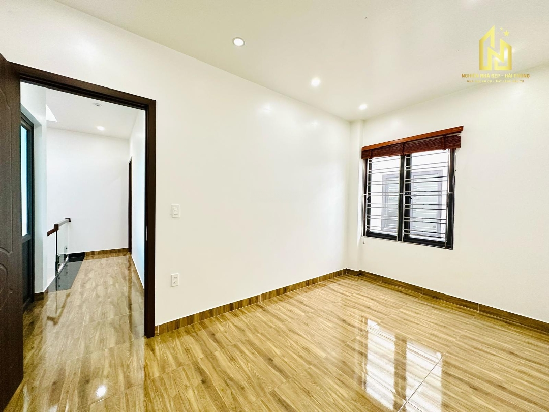 Bán Nhà Tuyến 2 Quán Nam_Kênh Dương, Ô Tô 7 Chỗ Vào Tận Cửa Nhà.