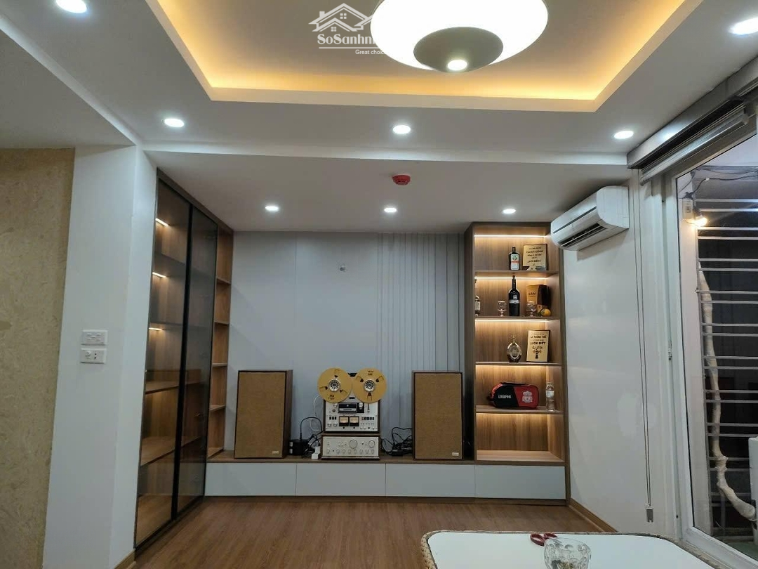 Bán Nhà 45M2 Phố Tam Khương, Đống Đa. Oto Vào Nhà, Kinh Doanh, Nội Thất Đẹp, 1 Nhà Ra Mặt Phố