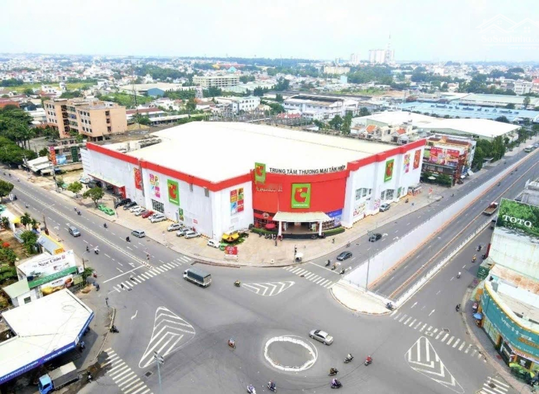 Bán Tòa Nhà 580M2 Góc 2 Mặt Tiền 1T2L Mặt Tiền Đường Nguyễn Ái Quốc Ngay Vòng Xoay Tân Phong