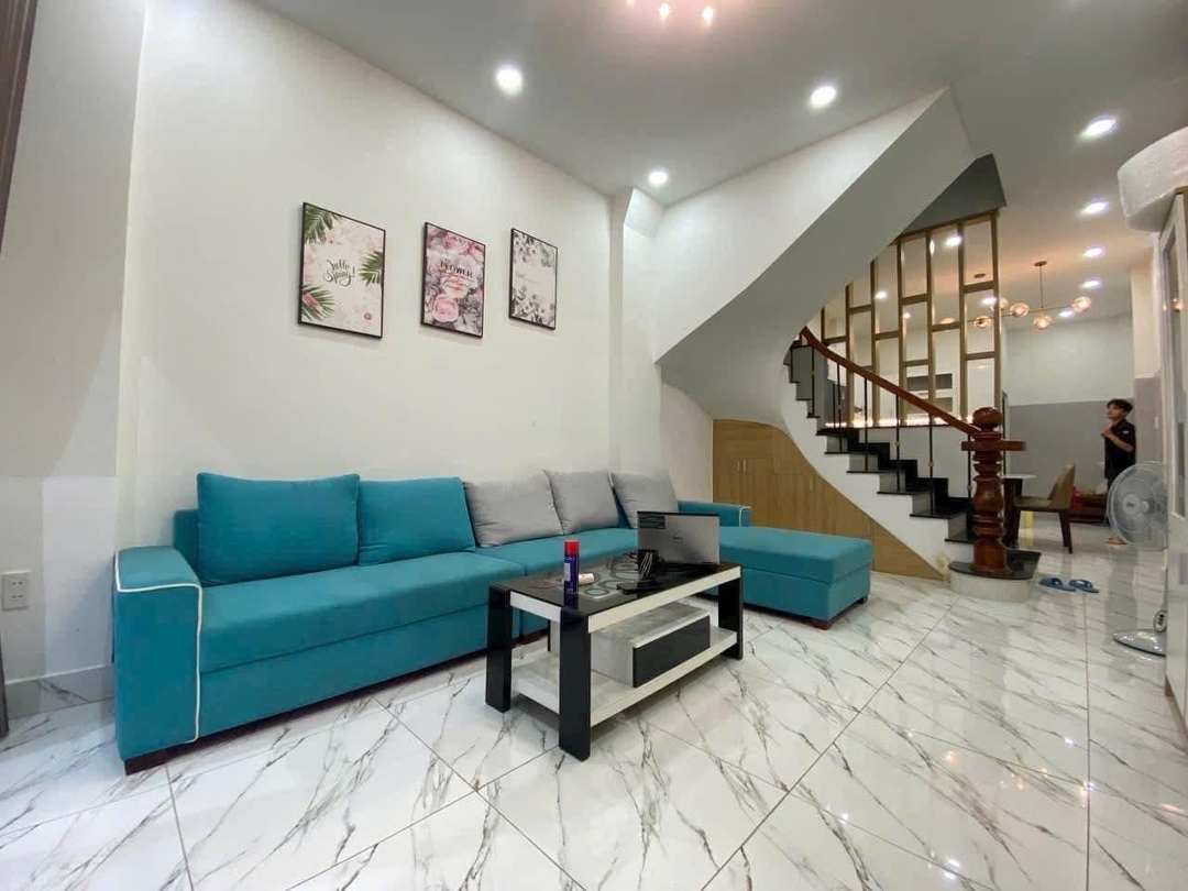 Định Cư Mỹ Bán Gấp Nhà Gần Thích Quảng Đức Phường 5 Phú Nhuận 48M2 Sổ Riêng Chính Chủ