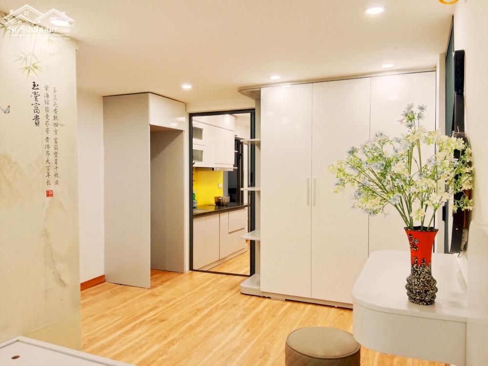 Nhà Đẹp Đón Tết, Ô TÔ Gần Nhà, Phố Quỳnh Mai, Hai Bà Trưng 70m, giá 2,88 tỷ.