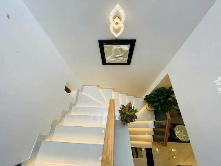 Kẹt Vốn Bán Nhà Võ Văn Kiệt, P.10, Quận 5. Giá Bán 3,55 Tỷ,Diện Tích56M2, Lh Như 0766372453, Hẻm Xe Hơi 5M