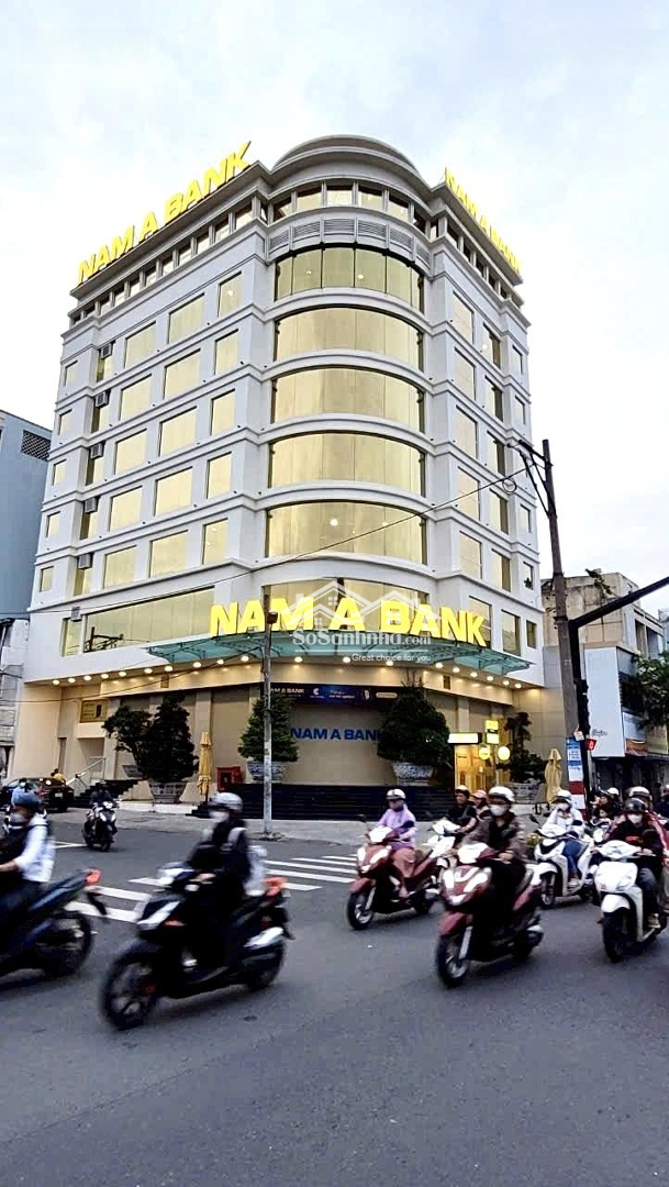 Bán Nhà Mặt Tiền Ngay Trần Hưng Đạo, Quận 1. Diện Tích: 8M X 20M. 1 Hầm 7 Tầng. Giá Bán 95 Tỷ