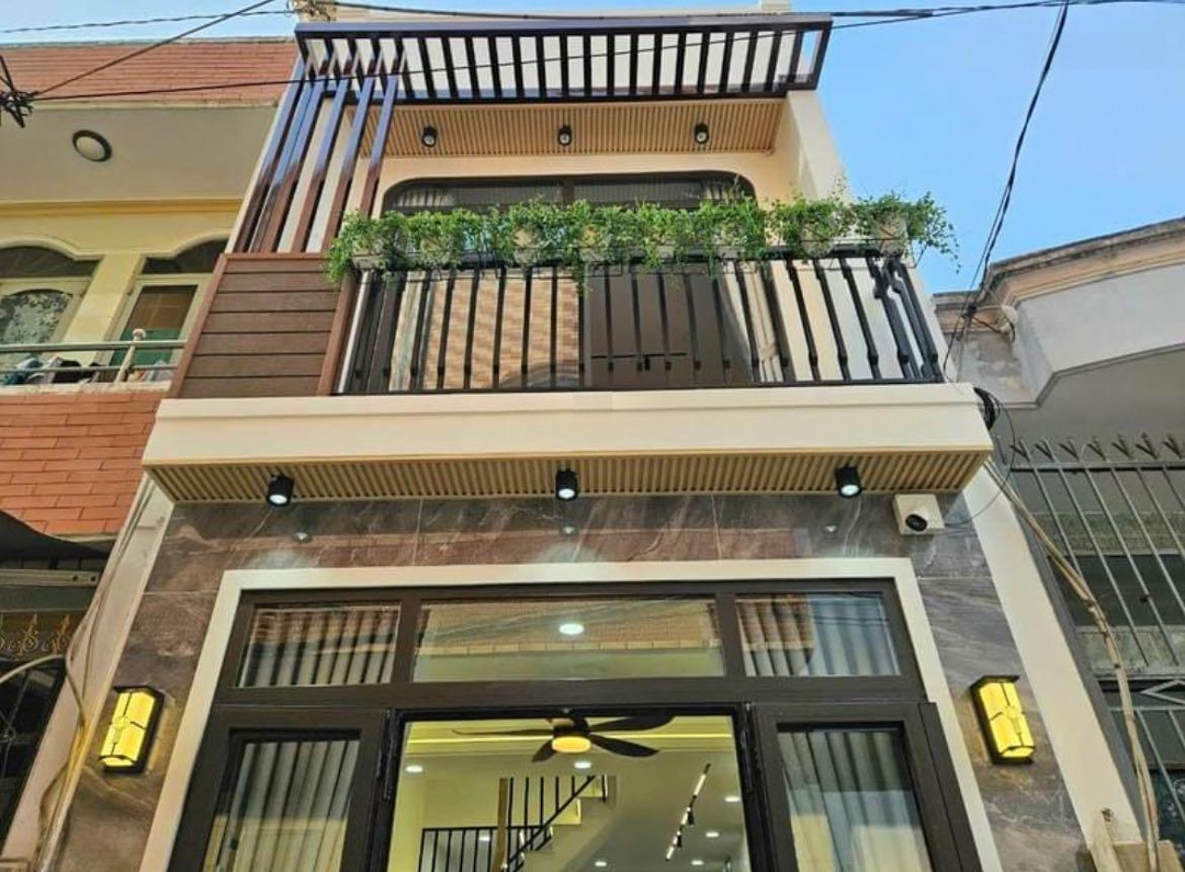 Bán Gấp Nhà Đường Đinh Công Tráng, P. Tân Định Q1 2 Phòng Ngủ56M2 Shr Giá Bán 4Tỷ550