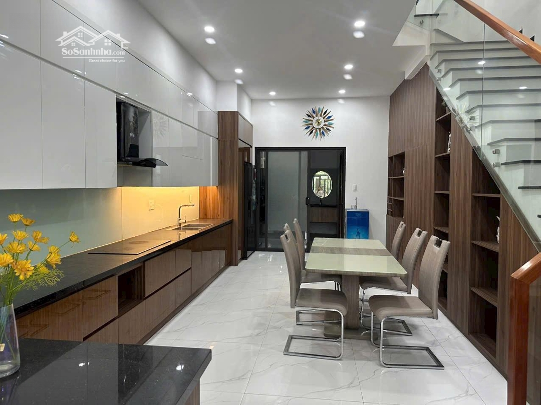 Bán Nhà 3 Tầng 3 Mê Đường 7.5M Trần Kim Xuyến - Hoà Xuân - Full Nội Thất