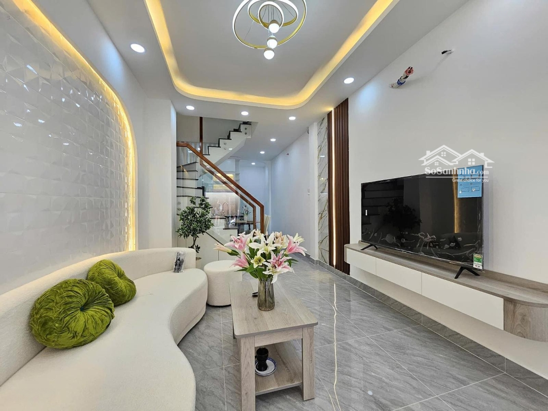 Hot! Kẹt Tiền Cần Bán Gấp Căn Bùi Quang Là, P12, Gò Vấp.diện Tích40M2. Giá Bán 2Tỷ 350 Triệuiệu. Sổ Hồng Riêng