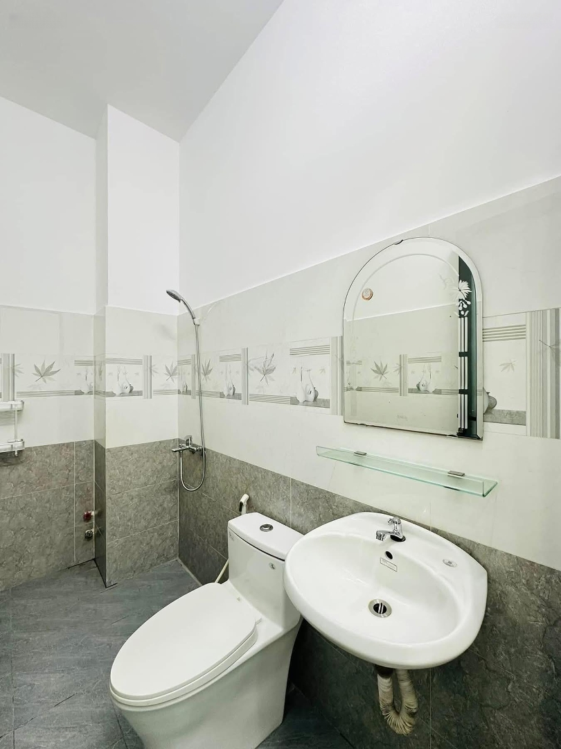 Sốc!Bán Nhanh Căn Vạn Kiếp, Bình Thạnh. Giá Bán 1Tỷ 840 Triệuiệu/38,5M2.Nhà Mới 80% Dọn Vào Ở Ngay