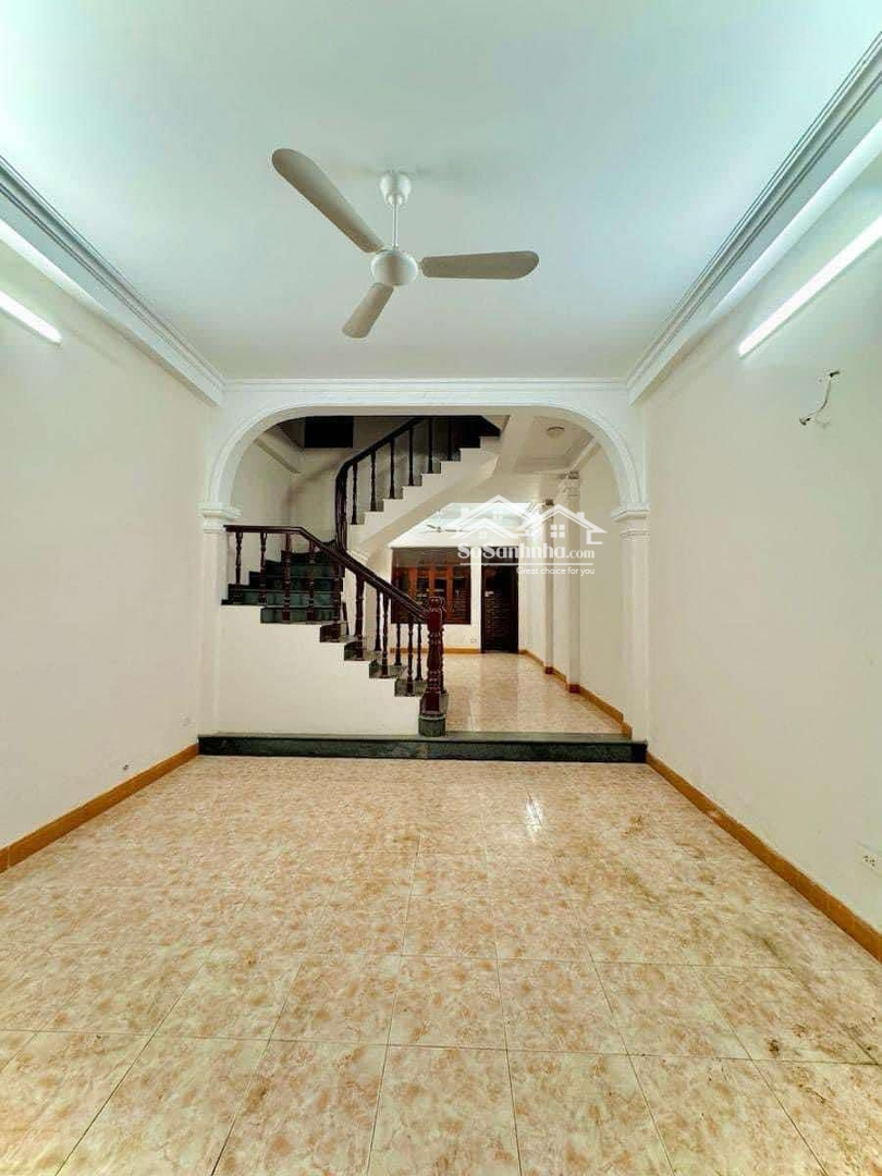 Kim Đồng - Hoàng Mai 63M X 4 Tầng, Mặt Tiền 4.5M, Giá Bán 19.5 Tỷ Thương Lượng