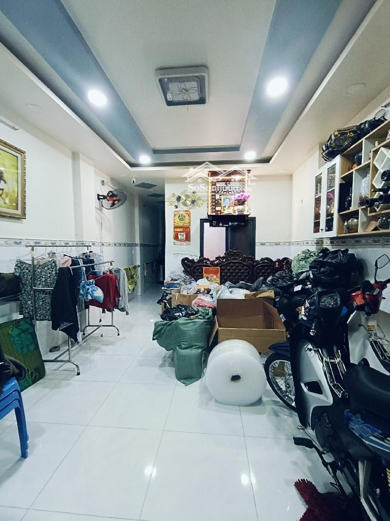 Hiếm Nhà Mặt Tiền Khu Họ Lê 4X15 3 Phòng Ngủ8.99 Tỷ Nguyễn Sơn Tân Phú