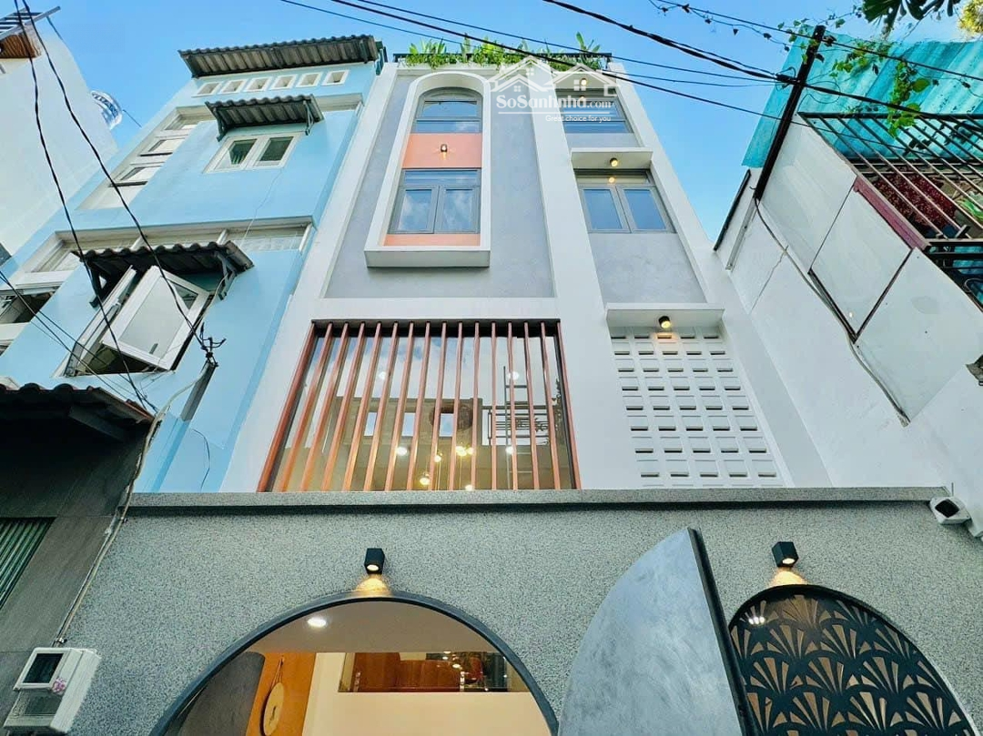 Nhà Đẹp Giá Rẻ! 42M2 Nguyễn Thiện Thuật, P1, Q3. Xây 1 Trệt 1 Lửng 2 Lầu. Gía 2 Tỷ450 Sổ Hồng Riêng